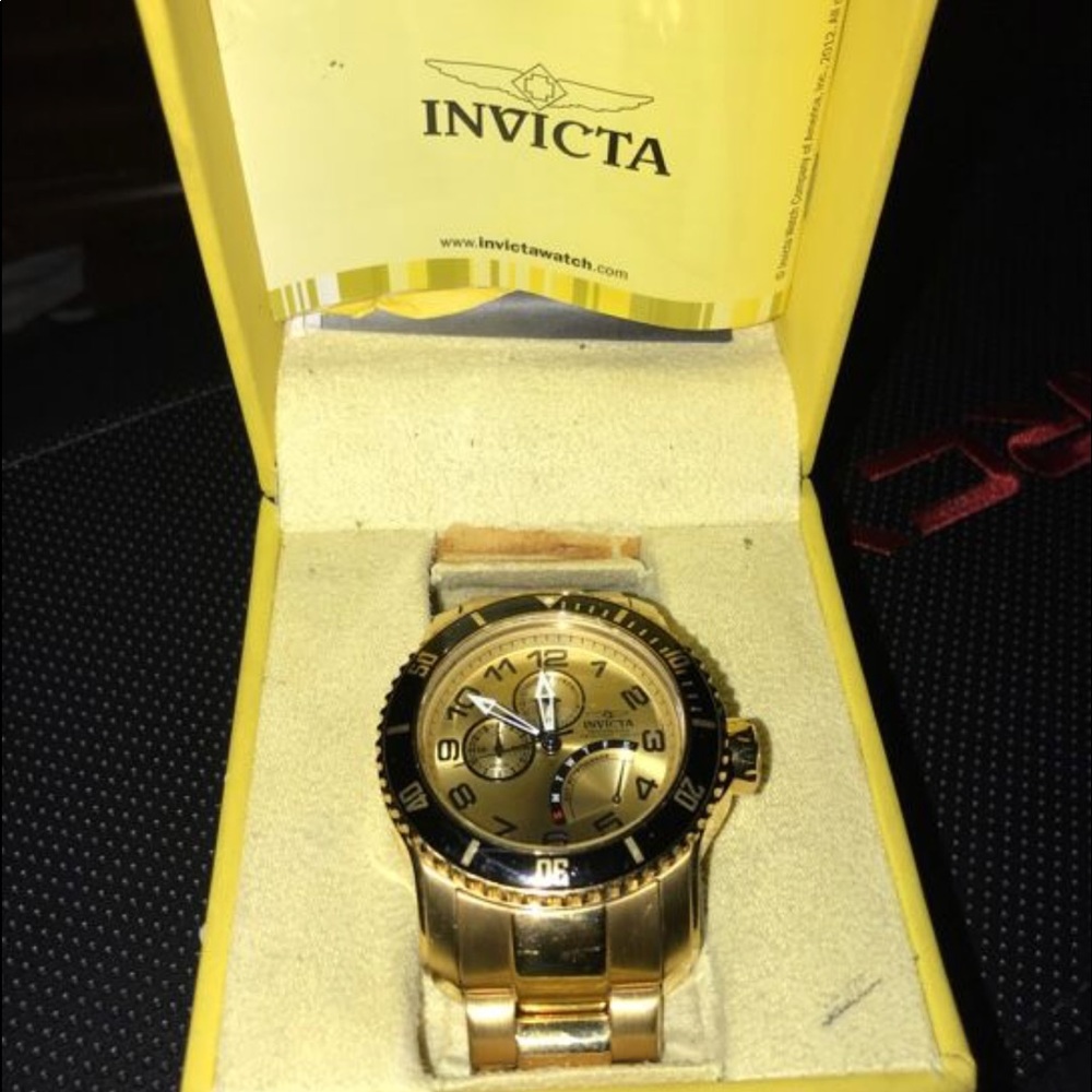 Invicta pro diver